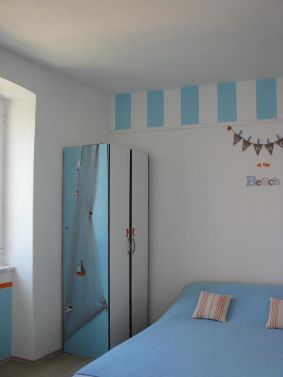 Apartments And Room Lemon Vis Pokoj fotografie