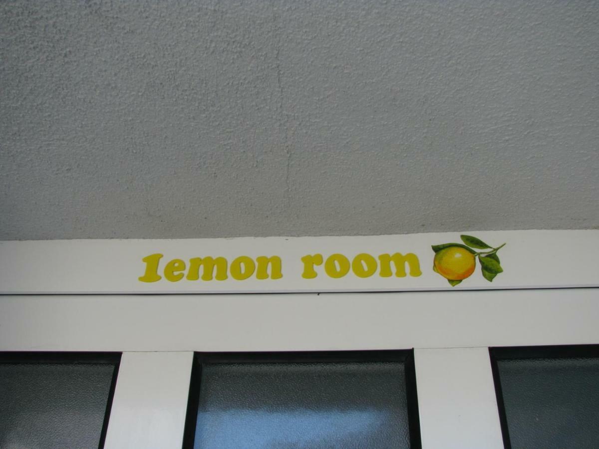 Apartments And Room Lemon Vis Exteriér fotografie