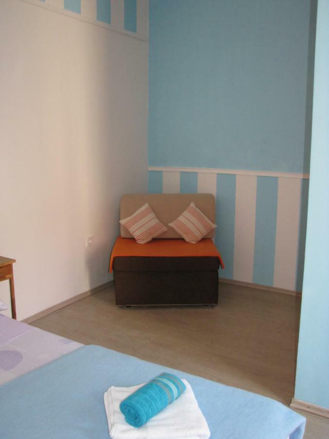 Apartments And Room Lemon Vis Exteriér fotografie